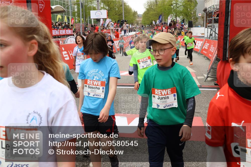 25.04.2026 - Das Zehntel Strokosch-Dieckow http://msf.ph/oto/9580545 25.04.2026 10:54:04 Ziel 5066, 5180, 5289, 5452, 5785, 5819, 5825, 5999, 6073, 6079, 6321, 6535, 6922, 7114, 7168, 7170, 7248, 7424, 7504, 7550, 7733, 7950, 8033, 5066, 5180, 5289, 5452, 5785, 5819, 5825, 5999, 6073, 6079, 6321, 6535, 6922, 7114, 7168, 7170, 7248, 7424, 7504, 7550, 7733, 7950, 8033 meine-sportfotos.de