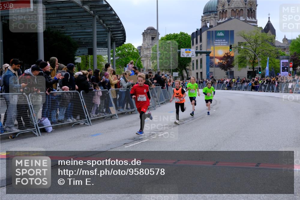 25.04.2026 - Das Zehntel Tim E. http://msf.ph/oto/9580578 25.04.2026 12:47:52 Ziel 10253, 11850, 11852, 11858, 12140, 12673, 12678, 12752, 12758, 12962 meine-sportfotos.de