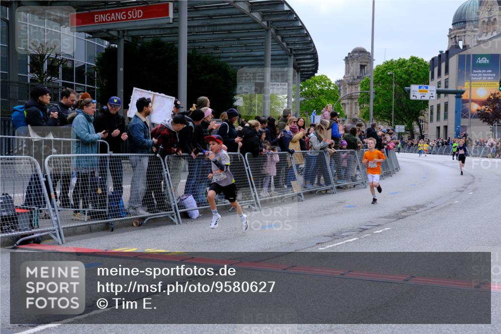 25.04.2026 - Das Zehntel Tim E. http://msf.ph/oto/9580627 25.04.2026 12:47:59 Ziel 10002, 11343, 11850, 12140, 12437, 12673, 12752, 12758, 12962, 12991 meine-sportfotos.de