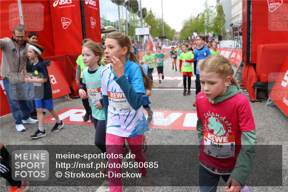 25.04.2026 - Das Zehntel Strokosch-Dieckow http://msf.ph/oto/9580685 25.04.2026 10:54:17 Ziel 5259, 5275, 5279, 5365, 6008, 6053, 6365, 6450, 6941, 6955, 7109, 7166, 7223, 7312, 7641, 7735, 7881, 7889, 7916, 7917, 8048, 5259, 5275, 5279, 5365, 6008, 6053, 6365, 6450, 6941, 6955, 7109, 7166, 7223, 7312, 7641, 7735, 7881, 7889, 7916, 7917, 8048 meine-sportfotos.de