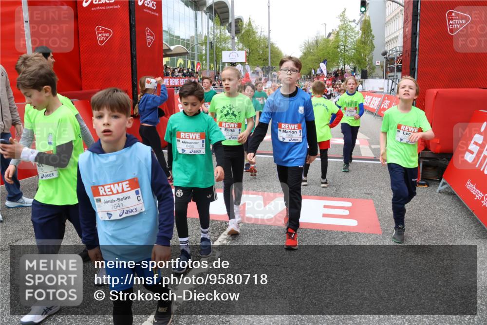 25.04.2026 - Das Zehntel Strokosch-Dieckow http://msf.ph/oto/9580718 25.04.2026 10:54:18 Ziel 5259, 5275, 5279, 5317, 5365, 6008, 6053, 6365, 6450, 6750, 6941, 6955, 7109, 7166, 7223, 7312, 7641, 7703, 7735, 7881, 7889, 7916, 7917, 8048, 5259, 5275, 5279, 5317, 5365, 6008, 6053, 6365, 6450, 6750, 6941, 6955, 7109, 7166, 7223, 7312, 7641, 7703, 7735, 7881, 7889, 7916, 7917, 8048 meine-sportfotos.de