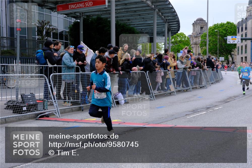 25.04.2026 - Das Zehntel Tim E. http://msf.ph/oto/9580745 25.04.2026 12:48:23 Ziel 10666, 11332, 11346, 12170, 12795, 12868, 13016 meine-sportfotos.de