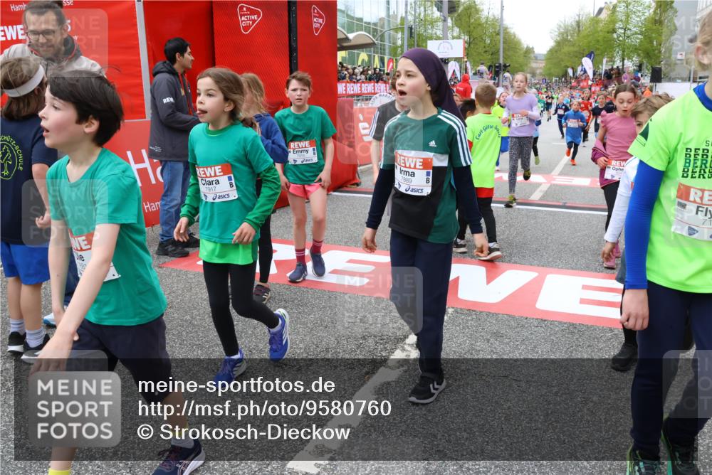 25.04.2026 - Das Zehntel Strokosch-Dieckow http://msf.ph/oto/9580760 25.04.2026 10:54:22 Ziel 5278, 5279, 5317, 5570, 5701, 5710, 6229, 6311, 6365, 6744, 6750, 7109, 7166, 7245, 7247, 7312, 7540, 7544, 7652, 7678, 7703, 7829, 7881, 7889, 7916, 7917, 8048, 8049, 5278, 5279, 5317, 5570, 5701, 5710, 6229, 6311, 6365, 6744, 6750, 7109, 7166, 7245, 7247, 7312, 7540, 7544, 7652, 7678, 7703, 7829, 7881, 7889, 7916, 7917, 8048, 8049 meine-sportfotos.de