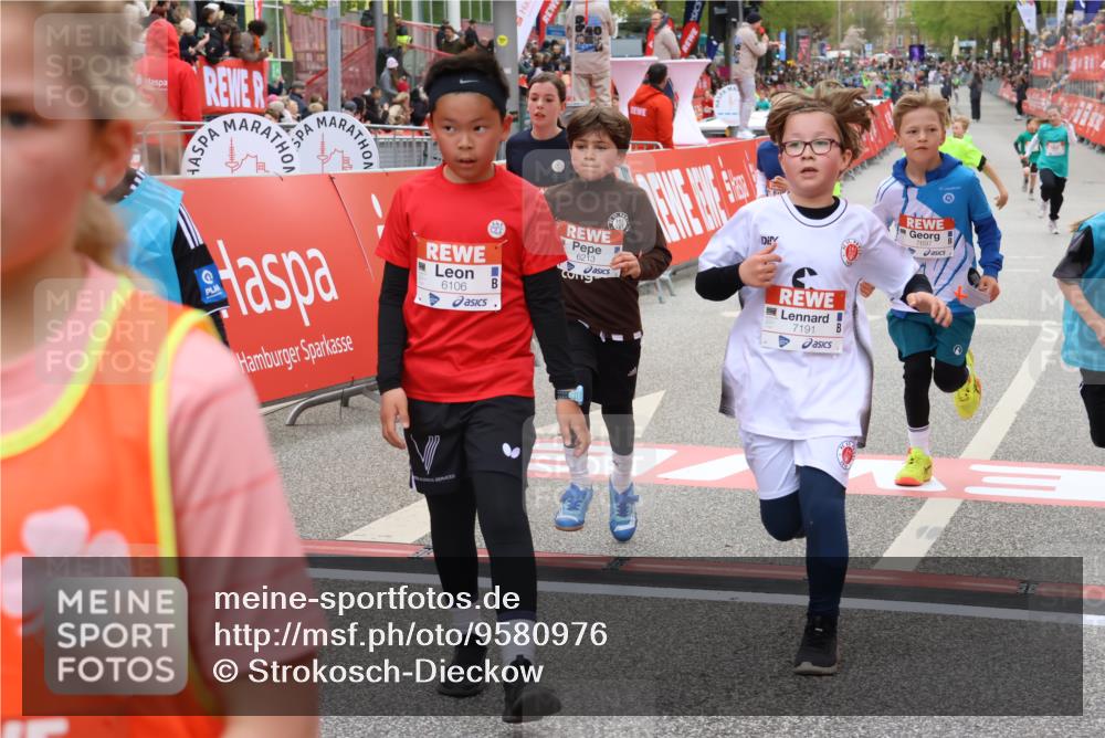 25.04.2026 - Das Zehntel Strokosch-Dieckow http://msf.ph/oto/9580976 25.04.2026 10:54:40 Ziel 5030, 5173, 5424, 5558, 5564, 5683, 5795, 6060, 6106, 6213, 6231, 6926, 7191, 7194, 7233, 7243, 7387, 7697, 5030, 5173, 5424, 5558, 5564, 5683, 5795, 6060, 6106, 6213, 6231, 6926, 7191, 7194, 7233, 7243, 7387, 7697 meine-sportfotos.de