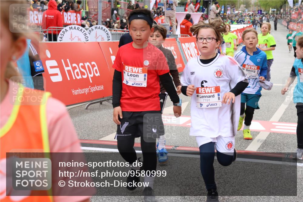 25.04.2026 - Das Zehntel Strokosch-Dieckow http://msf.ph/oto/9580999 25.04.2026 10:54:40 Ziel 5030, 5173, 5424, 5558, 5564, 5683, 5795, 6060, 6106, 6213, 6231, 6926, 7191, 7194, 7233, 7243, 7387, 7697, 5030, 5173, 5424, 5558, 5564, 5683, 5795, 6060, 6106, 6213, 6231, 6926, 7191, 7194, 7233, 7243, 7387, 7697 meine-sportfotos.de