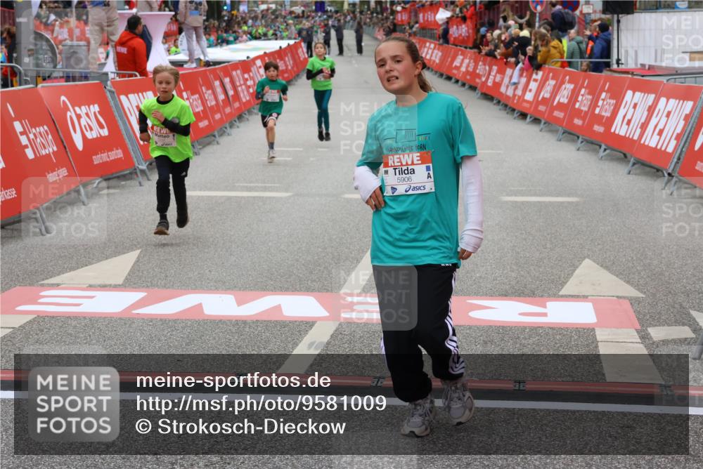 25.04.2026 - Das Zehntel Strokosch-Dieckow http://msf.ph/oto/9581009 25.04.2026 10:54:45 Ziel 5234, 5424, 5558, 5564, 5683, 5713, 5906, 6060, 6106, 6213, 6364, 6623, 7191, 7194, 7233, 7253, 7697, 7940, 5234, 5424, 5558, 5564, 5683, 5713, 5906, 6060, 6106, 6213, 6364, 6623, 7191, 7194, 7233, 7253, 7697, 7940 meine-sportfotos.de