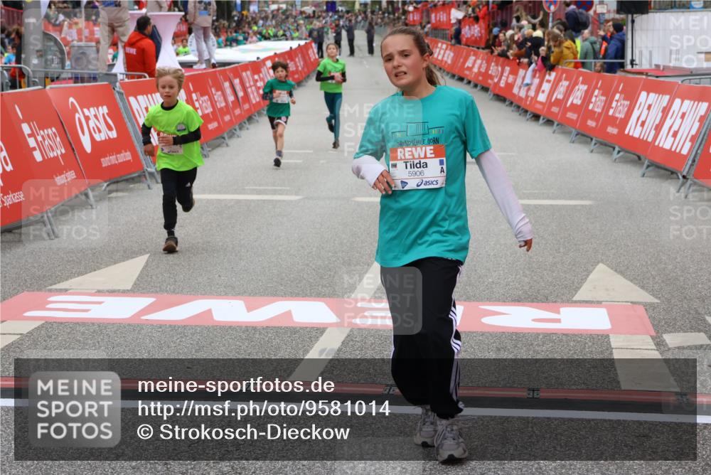 25.04.2026 - Das Zehntel Strokosch-Dieckow http://msf.ph/oto/9581014 25.04.2026 10:54:45 Ziel 5234, 5424, 5558, 5564, 5683, 5713, 5906, 6060, 6106, 6213, 6364, 6623, 7191, 7194, 7233, 7253, 7697, 7940, 5234, 5424, 5558, 5564, 5683, 5713, 5906, 6060, 6106, 6213, 6364, 6623, 7191, 7194, 7233, 7253, 7697, 7940 meine-sportfotos.de