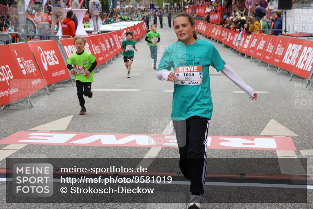 25.04.2026 - Das Zehntel Strokosch-Dieckow http://msf.ph/oto/9581019 25.04.2026 10:54:46 Ziel 5234, 5424, 5558, 5564, 5683, 5713, 5906, 6060, 6213, 6364, 6623, 7191, 7194, 7233, 7253, 7697, 7940, 5234, 5424, 5558, 5564, 5683, 5713, 5906, 6060, 6213, 6364, 6623, 7191, 7194, 7233, 7253, 7697, 7940 meine-sportfotos.de