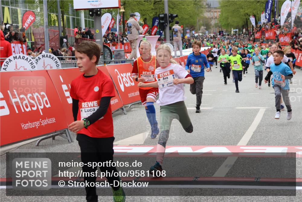 25.04.2026 - Das Zehntel Strokosch-Dieckow http://msf.ph/oto/9581108 25.04.2026 10:56:56 Ziel 5080, 5156, 5270, 5319, 5495, 5692, 5711, 6164, 6189, 6475, 6705, 6842, 6875, 6918, 6939, 6946, 7074, 7203, 7226, 7250, 7310, 7317, 7389, 7638, 7821, 7878, 5080, 5156, 5270, 5319, 5495, 5692, 5711, 6164, 6189, 6475, 6705, 6842, 6875, 6918, 6939, 6946, 7074, 7203, 7226, 7250, 7310, 7317, 7389, 7638, 7821, 7878 meine-sportfotos.de