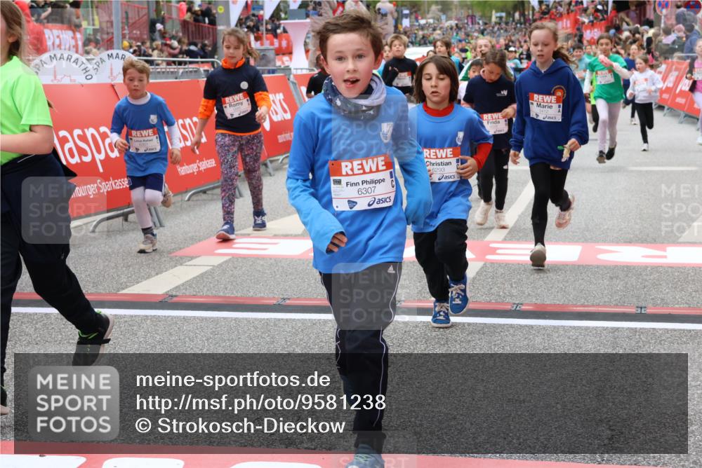 25.04.2026 - Das Zehntel Strokosch-Dieckow http://msf.ph/oto/9581238 25.04.2026 10:57:05 Ziel 5017, 5161, 5412, 5480, 5585, 5870, 6293, 6300, 6301, 6307, 6495, 6515, 6735, 6761, 7047, 7053, 7309, 7326, 7363, 7508, 7842, 7943, 8012, 8028, 5017, 5161, 5412, 5480, 5585, 5870, 6293, 6300, 6301, 6307, 6495, 6515, 6735, 6761, 7047, 7053, 7309, 7326, 7363, 7508, 7842, 7943, 8012, 8028 meine-sportfotos.de