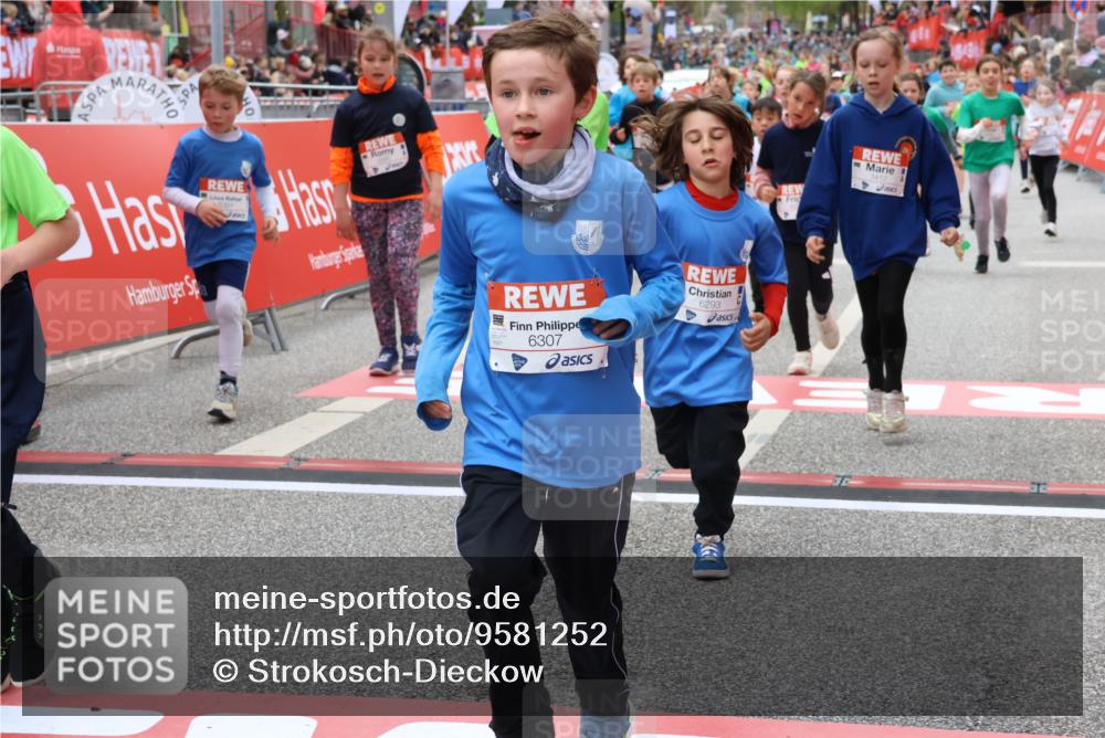 25.04.2026 - Das Zehntel Strokosch-Dieckow http://msf.ph/oto/9581252 25.04.2026 10:57:05 Ziel 5017, 5161, 5412, 5480, 5585, 5870, 6293, 6300, 6301, 6307, 6495, 6515, 6735, 6761, 7047, 7053, 7309, 7326, 7363, 7508, 7842, 7943, 8012, 8028, 5017, 5161, 5412, 5480, 5585, 5870, 6293, 6300, 6301, 6307, 6495, 6515, 6735, 6761, 7047, 7053, 7309, 7326, 7363, 7508, 7842, 7943, 8012, 8028 meine-sportfotos.de
