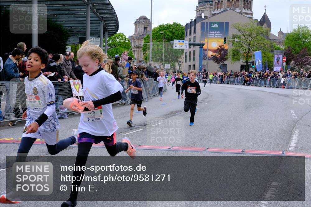 25.04.2026 - Das Zehntel Tim E. http://msf.ph/oto/9581271 25.04.2026 12:50:09 Ziel 10183, 10375, 10417, 10517, 10551, 11012, 11423, 11480, 11911, 11953, 12750 meine-sportfotos.de