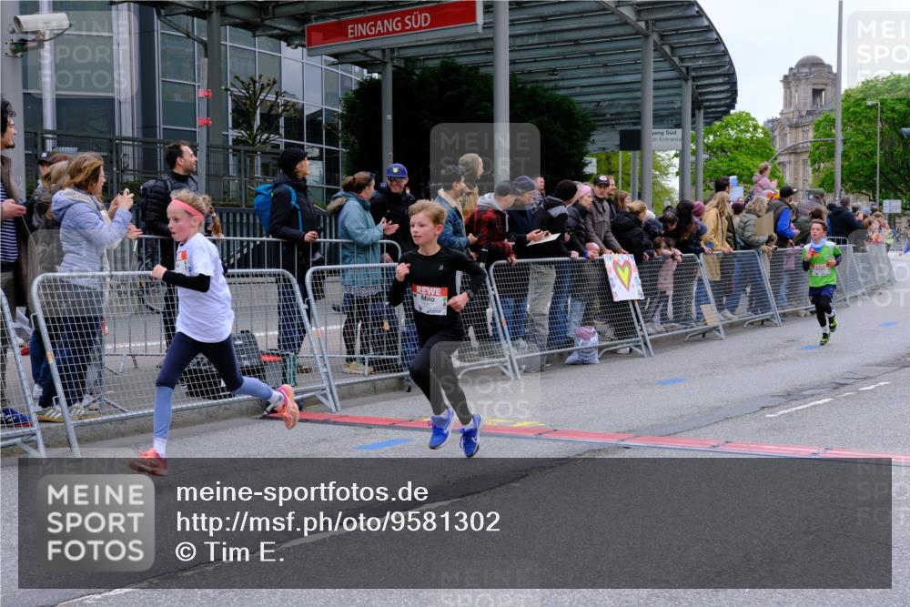 25.04.2026 - Das Zehntel Tim E. http://msf.ph/oto/9581302 25.04.2026 12:50:14 Ziel 10183, 10200, 10375, 10417, 10508, 10551, 11008, 11012, 11015, 11423, 11471, 11480, 11625, 11741, 11911, 11945, 11953, 12152, 12750 meine-sportfotos.de
