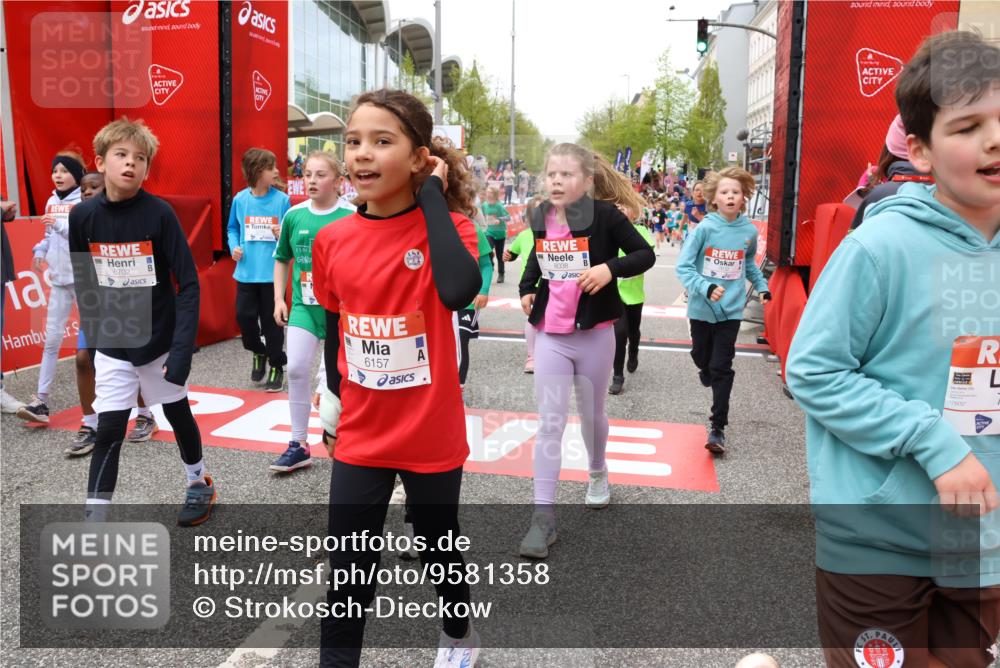 25.04.2026 - Das Zehntel Strokosch-Dieckow http://msf.ph/oto/9581358 25.04.2026 10:57:11 Ziel 5003, 5017, 5167, 5239, 5268, 5412, 5426, 5434, 5449, 5585, 5601, 5783, 5784, 5870, 5896, 5904, 6085, 6157, 6293, 6300, 6301, 6495, 6506, 6515, 6702, 6980, 7326, 7390, 7498, 7552, 7555, 7605, 7632, 7818, 7943, 8028, 8034, 8038, 5003, 5017, 5167, 5239, 5268, 5412, 5426, 5434, 5449, 5585, 5601, 5783, 5784, 5870, 5896, 5904, 6085, 6157, 6293, 6300, 6301, 6495, 6506, 6515, 6702, 6980, 7326, 7390, 7498, 7552, 7555, 7605, 7632, 7818, 7943, 8028, 8034, 8038 meine-sportfotos.de