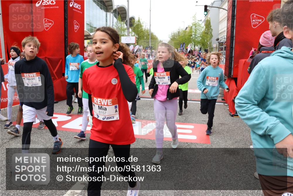 25.04.2026 - Das Zehntel Strokosch-Dieckow http://msf.ph/oto/9581363 25.04.2026 10:57:11 Ziel 5003, 5017, 5167, 5239, 5268, 5412, 5426, 5434, 5449, 5585, 5601, 5783, 5784, 5870, 5896, 5904, 6085, 6157, 6293, 6300, 6301, 6495, 6506, 6515, 6702, 6980, 7326, 7390, 7498, 7552, 7555, 7605, 7632, 7818, 7943, 8028, 8034, 8038, 5003, 5017, 5167, 5239, 5268, 5412, 5426, 5434, 5449, 5585, 5601, 5783, 5784, 5870, 5896, 5904, 6085, 6157, 6293, 6300, 6301, 6495, 6506, 6515, 6702, 6980, 7326, 7390, 7498, 7552, 7555, 7605, 7632, 7818, 7943, 8028, 8034, 8038 meine-sportfotos.de
