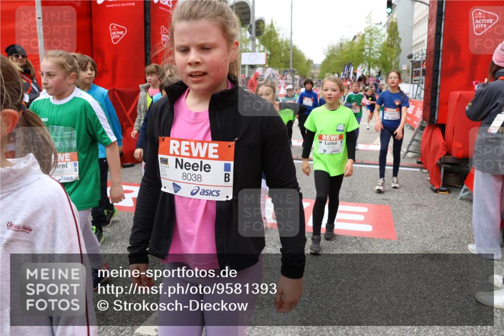25.04.2026 - Das Zehntel Strokosch-Dieckow http://msf.ph/oto/9581393 25.04.2026 10:57:13 Ziel 5003, 5017, 5167, 5239, 5268, 5426, 5434, 5449, 5585, 5601, 5671, 5783, 5784, 5870, 5896, 5904, 6085, 6157, 6300, 6495, 6506, 6515, 6675, 6702, 6980, 7328, 7390, 7498, 7552, 7555, 7605, 7632, 7818, 7943, 7988, 8034, 8038, 5003, 5017, 5167, 5239, 5268, 5426, 5434, 5449, 5585, 5601, 5671, 5783, 5784, 5870, 5896, 5904, 6085, 6157, 6300, 6495, 6506, 6515, 6675, 6702, 6980, 7328, 7390, 7498, 7552, 7555, 7605, 7632, 7818, 7943, 7988, 8034, 8038 meine-sportfotos.de