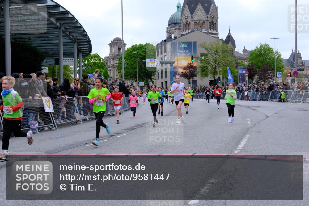 25.04.2026 - Das Zehntel Tim E. http://msf.ph/oto/9581447 25.04.2026 12:50:39 Ziel 10093, 10793, 10979, 10981, 11266, 11326, 11842, 11920, 12187, 12190, 12316, 12416, 12691, 12762, 12765, 12776, 12781, 12786, 12789, 12790 meine-sportfotos.de
