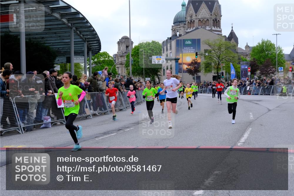 25.04.2026 - Das Zehntel Tim E. http://msf.ph/oto/9581467 25.04.2026 12:50:40 Ziel 10093, 10793, 10979, 10981, 11266, 11271, 11326, 11842, 11920, 12187, 12190, 12316, 12416, 12691, 12762, 12765, 12776, 12781, 12790 meine-sportfotos.de
