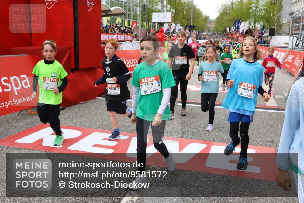 25.04.2026 - Das Zehntel Strokosch-Dieckow http://msf.ph/oto/9581572 25.04.2026 10:57:18 Ziel 5264, 5267, 5277, 5426, 5509, 5523, 5671, 5760, 5828, 5894, 5904, 6082, 6504, 6506, 6558, 6665, 6672, 6675, 6816, 7316, 7328, 7390, 7498, 7552, 7555, 7574, 7988, 5264, 5267, 5277, 5426, 5509, 5523, 5671, 5760, 5828, 5894, 5904, 6082, 6504, 6506, 6558, 6665, 6672, 6675, 6816, 7316, 7328, 7390, 7498, 7552, 7555, 7574, 7988 meine-sportfotos.de