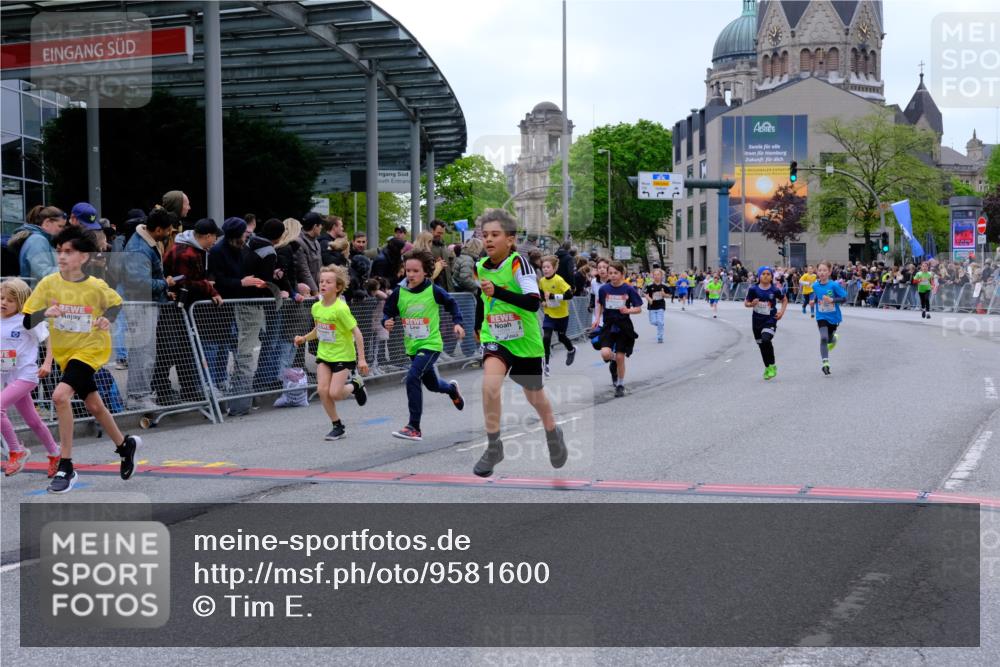 25.04.2026 - Das Zehntel Tim E. http://msf.ph/oto/9581600 25.04.2026 12:50:48 Ziel 10093, 10240, 10414, 10793, 10879, 10881, 10979, 10981, 11031, 11036, 11256, 11271, 11326, 11339, 11845, 11920, 11973, 12309, 12316, 12389, 12416, 12426, 12742, 12776, 12790, 13005 meine-sportfotos.de