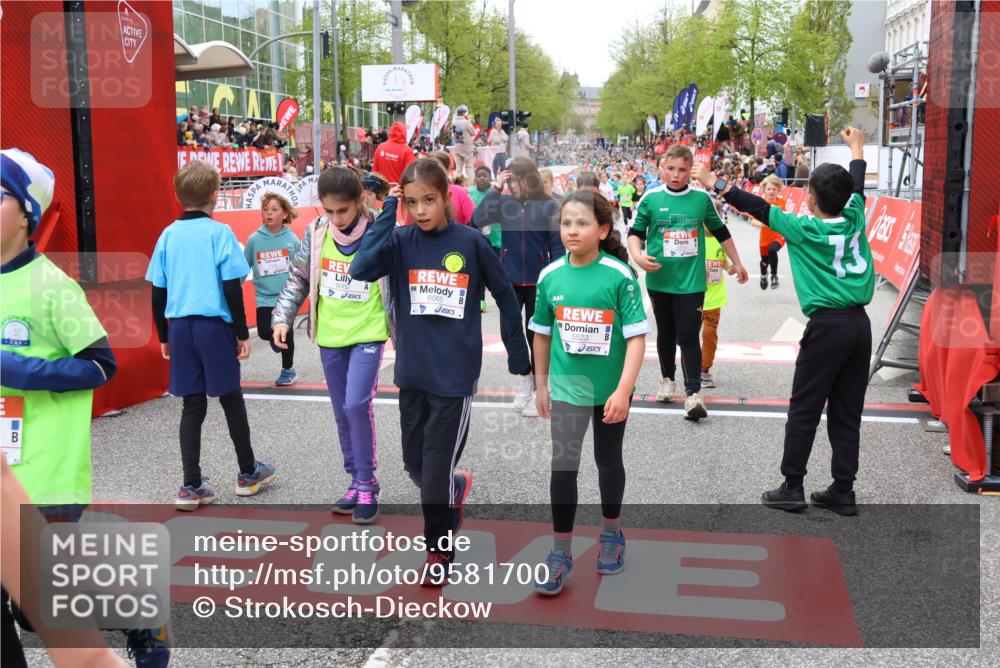 25.04.2026 - Das Zehntel Strokosch-Dieckow http://msf.ph/oto/9581700 25.04.2026 10:57:22 Ziel 5264, 5267, 5277, 5305, 5509, 5523, 5534, 5760, 5828, 5894, 5909, 6082, 6187, 6207, 6360, 6488, 6504, 6558, 6665, 6672, 6734, 6816, 7052, 7211, 7316, 7429, 7574, 7978, 5264, 5267, 5277, 5305, 5509, 5523, 5534, 5760, 5828, 5894, 5909, 6082, 6187, 6207, 6360, 6488, 6504, 6558, 6665, 6672, 6734, 6816, 7052, 7211, 7316, 7429, 7574, 7978 meine-sportfotos.de