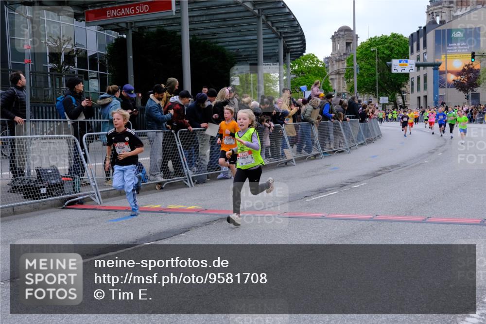 25.04.2026 - Das Zehntel Tim E. http://msf.ph/oto/9581708 25.04.2026 12:50:53 Ziel 10240, 10414, 10879, 10881, 11031, 11036, 11256, 11339, 11837, 11845, 11973, 12180, 12222, 12309, 12389, 12426, 12742, 12788, 13005 meine-sportfotos.de