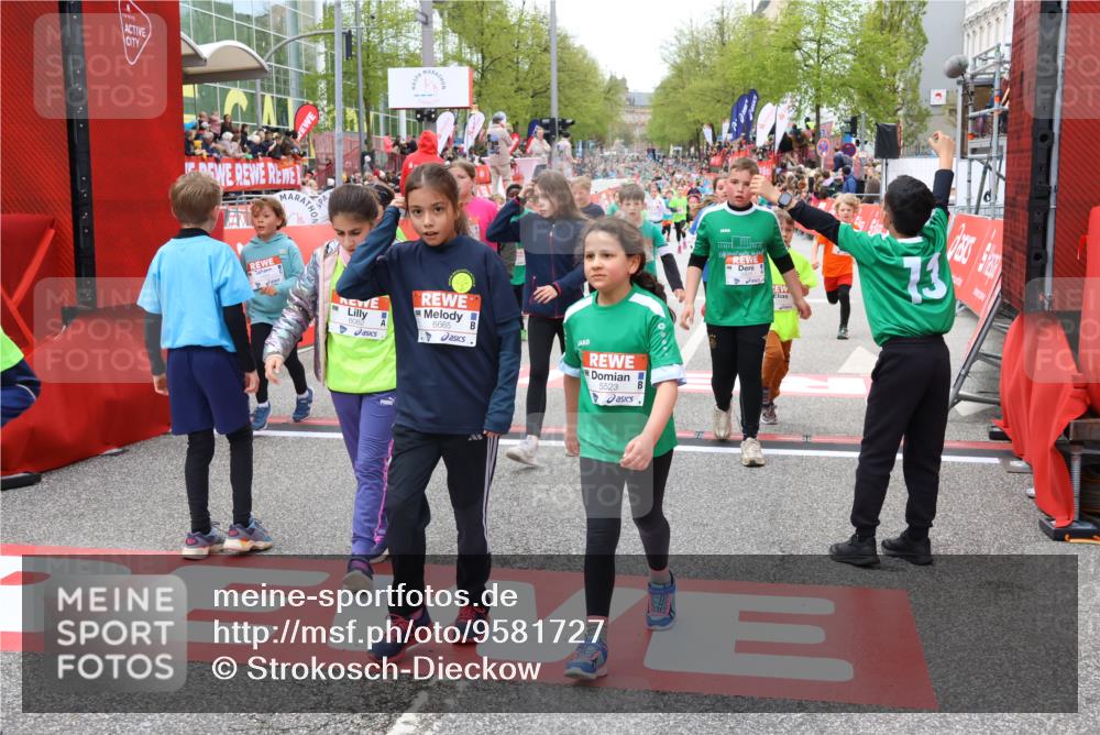 25.04.2026 - Das Zehntel Strokosch-Dieckow http://msf.ph/oto/9581727 25.04.2026 10:57:22 Ziel 5264, 5267, 5277, 5305, 5509, 5523, 5534, 5760, 5828, 5894, 5909, 6082, 6187, 6207, 6360, 6488, 6504, 6558, 6665, 6672, 6734, 6816, 7052, 7211, 7316, 7429, 7574, 7978, 5264, 5267, 5277, 5305, 5509, 5523, 5534, 5760, 5828, 5894, 5909, 6082, 6187, 6207, 6360, 6488, 6504, 6558, 6665, 6672, 6734, 6816, 7052, 7211, 7316, 7429, 7574, 7978 meine-sportfotos.de
