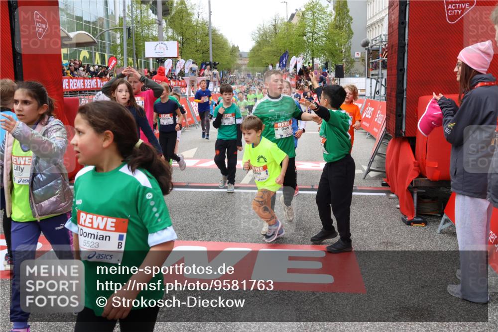 25.04.2026 - Das Zehntel Strokosch-Dieckow http://msf.ph/oto/9581763 25.04.2026 10:57:24 Ziel 5264, 5267, 5305, 5523, 5534, 5557, 5559, 5894, 5909, 6082, 6187, 6207, 6230, 6360, 6482, 6488, 6665, 6672, 6734, 6816, 6818, 7052, 7211, 7316, 7429, 7978, 8043, 8045, 5264, 5267, 5305, 5523, 5534, 5557, 5559, 5894, 5909, 6082, 6187, 6207, 6230, 6360, 6482, 6488, 6665, 6672, 6734, 6816, 6818, 7052, 7211, 7316, 7429, 7978, 8043, 8045 meine-sportfotos.de