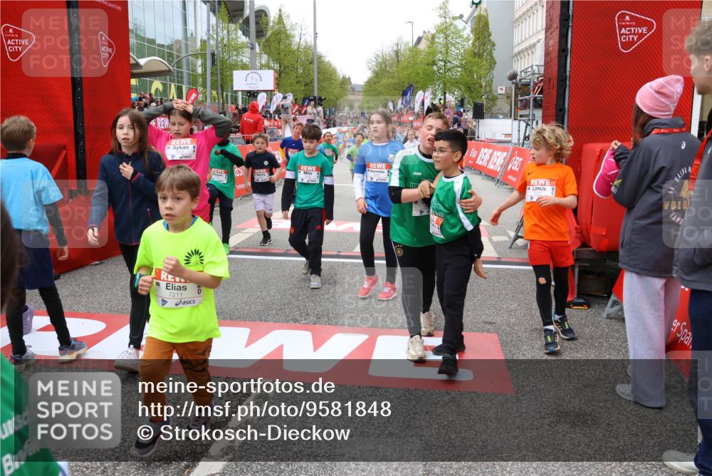 25.04.2026 - Das Zehntel Strokosch-Dieckow http://msf.ph/oto/9581848 25.04.2026 10:57:24 Ziel 5264, 5267, 5305, 5523, 5534, 5557, 5559, 5894, 5909, 6082, 6187, 6207, 6230, 6360, 6482, 6488, 6665, 6672, 6734, 6816, 6818, 7052, 7211, 7316, 7429, 7978, 8043, 8045, 5264, 5267, 5305, 5523, 5534, 5557, 5559, 5894, 5909, 6082, 6187, 6207, 6230, 6360, 6482, 6488, 6665, 6672, 6734, 6816, 6818, 7052, 7211, 7316, 7429, 7978, 8043, 8045 meine-sportfotos.de
