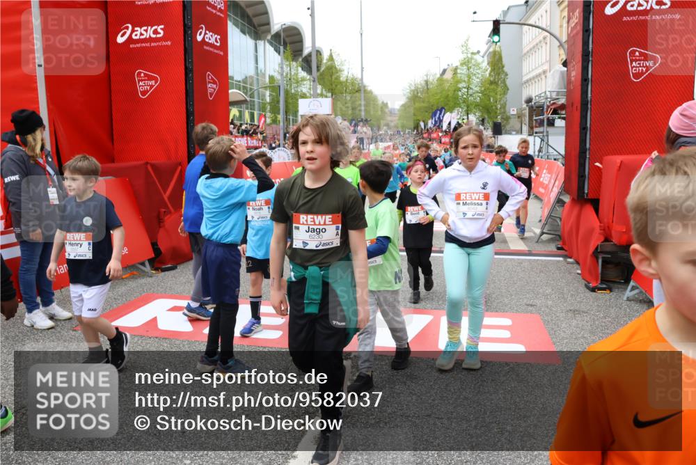 25.04.2026 - Das Zehntel Strokosch-Dieckow http://msf.ph/oto/9582037 25.04.2026 10:57:29 Ziel 5000, 5258, 5284, 5469, 5557, 5559, 5567, 5571, 5746, 5749, 5856, 6187, 6207, 6230, 6279, 6360, 6477, 6482, 6488, 6734, 6818, 6859, 7027, 8043, 8045, 5000, 5258, 5284, 5469, 5557, 5559, 5567, 5571, 5746, 5749, 5856, 6187, 6207, 6230, 6279, 6360, 6477, 6482, 6488, 6734, 6818, 6859, 7027, 8043, 8045 meine-sportfotos.de