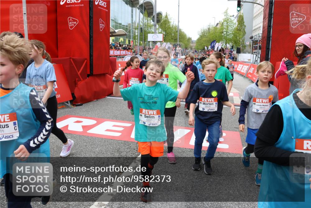 25.04.2026 - Das Zehntel Strokosch-Dieckow http://msf.ph/oto/9582373 25.04.2026 10:57:37 Ziel 5000, 5102, 5657, 5661, 5708, 5764, 5813, 5855, 6416, 6502, 6619, 6627, 6628, 6637, 6644, 6645, 6652, 6655, 6697, 6716, 6755, 6756, 6859, 6882, 7120, 7141, 7405, 7522, 7527, 7665, 8013, 5000, 5102, 5657, 5661, 5708, 5764, 5813, 5855, 6416, 6502, 6619, 6627, 6628, 6637, 6644, 6645, 6652, 6655, 6697, 6716, 6755, 6756, 6859, 6882, 7120, 7141, 7405, 7522, 7527, 7665, 8013 meine-sportfotos.de