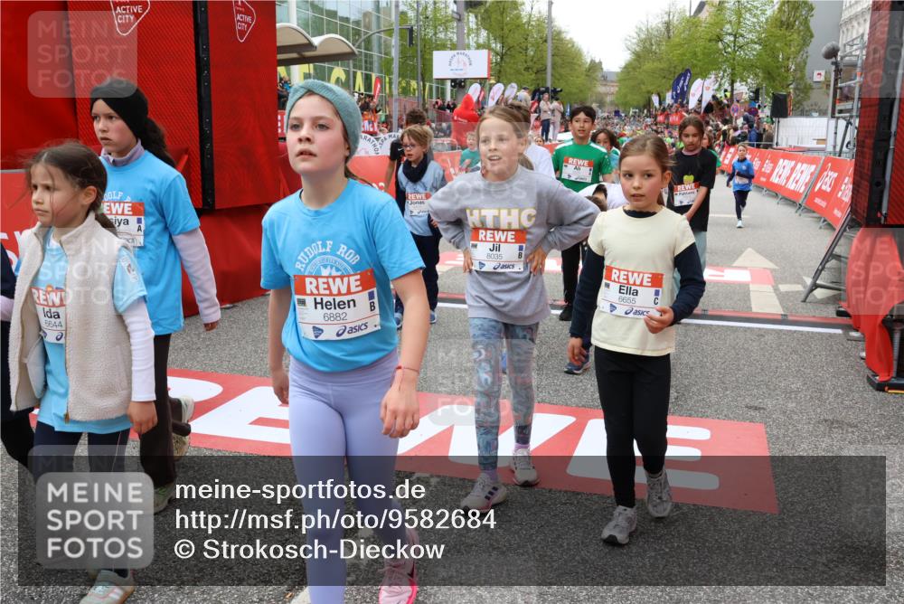 25.04.2026 - Das Zehntel Strokosch-Dieckow http://msf.ph/oto/9582684 25.04.2026 10:57:43 Ziel 3995, 5097, 5102, 5531, 5657, 5709, 5813, 5854, 6403, 6530, 6627, 6637, 6644, 6652, 6655, 6755, 6882, 6916, 7008, 7522, 7527, 7665, 7802, 7888, 7932, 8035, 3995, 5097, 5102, 5531, 5657, 5709, 5813, 5854, 6403, 6530, 6627, 6637, 6644, 6652, 6655, 6755, 6882, 6916, 7008, 7522, 7527, 7665, 7802, 7888, 7932, 8035 meine-sportfotos.de