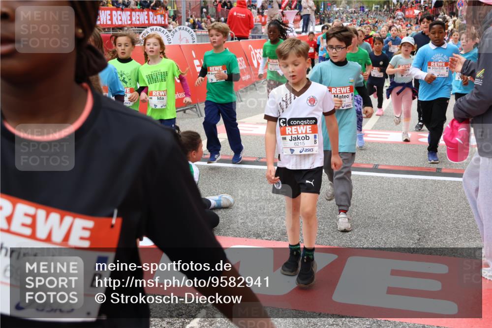 25.04.2026 - Das Zehntel Strokosch-Dieckow http://msf.ph/oto/9582941 25.04.2026 10:57:52 Ziel 5441, 5561, 5617, 5773, 5867, 5913, 5929, 6118, 6149, 6215, 6280, 6294, 6309, 6551, 6646, 6670, 6903, 6915, 6996, 7060, 7072, 7291, 7576, 7594, 7639, 7714, 7727, 7811, 5441, 5561, 5617, 5773, 5867, 5913, 5929, 6118, 6149, 6215, 6280, 6294, 6309, 6551, 6646, 6670, 6903, 6915, 6996, 7060, 7072, 7291, 7576, 7594, 7639, 7714, 7727, 7811 meine-sportfotos.de