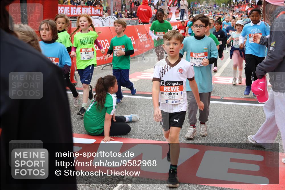 25.04.2026 - Das Zehntel Strokosch-Dieckow http://msf.ph/oto/9582968 25.04.2026 10:57:52 Ziel 5441, 5561, 5617, 5773, 5867, 5913, 5929, 6118, 6149, 6215, 6280, 6294, 6309, 6551, 6646, 6670, 6903, 6915, 6996, 7060, 7072, 7291, 7576, 7594, 7639, 7714, 7727, 7811, 5441, 5561, 5617, 5773, 5867, 5913, 5929, 6118, 6149, 6215, 6280, 6294, 6309, 6551, 6646, 6670, 6903, 6915, 6996, 7060, 7072, 7291, 7576, 7594, 7639, 7714, 7727, 7811 meine-sportfotos.de