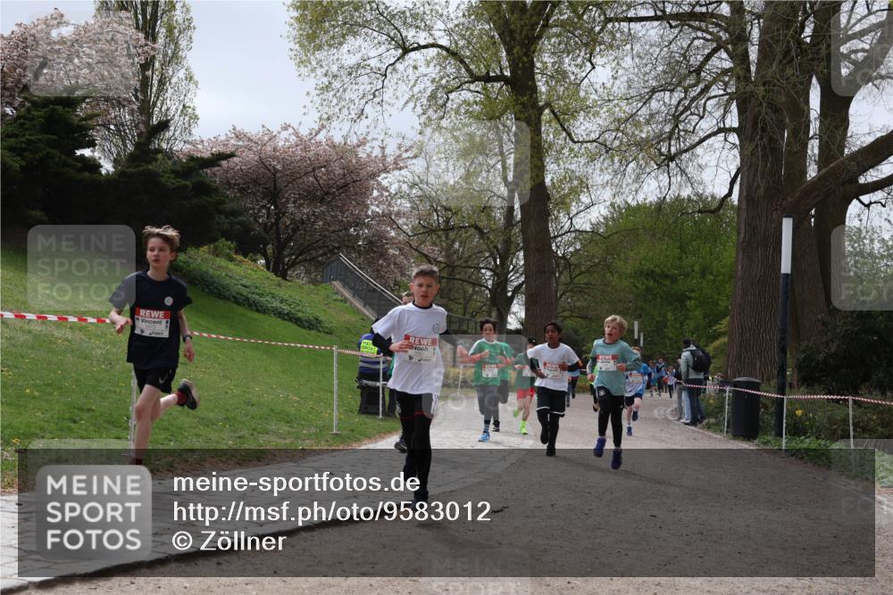 25.04.2026 - Das Zehntel Zöllner http://msf.ph/oto/9583012 25.04.2026 10:38:21 Laufen 40 meine-sportfotos.de