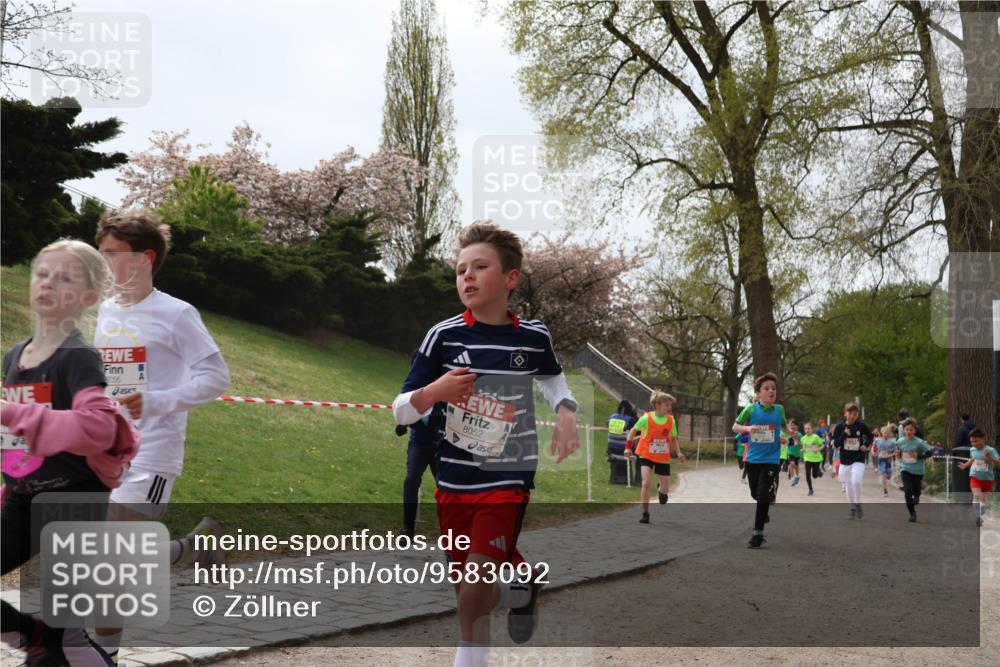 25.04.2026 - Das Zehntel Zöllner http://msf.ph/oto/9583092 25.04.2026 10:38:54 Laufen 6066, 8052 meine-sportfotos.de
