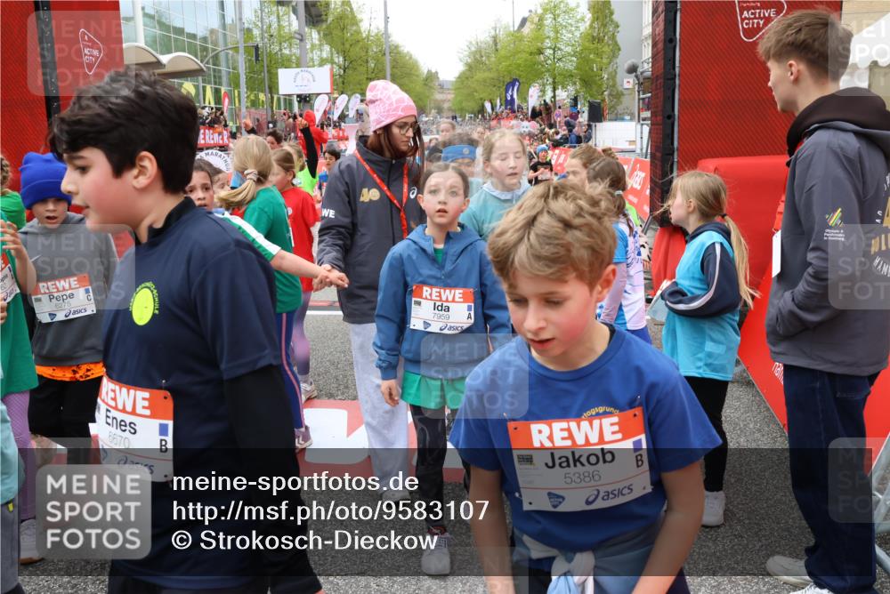25.04.2026 - Das Zehntel Strokosch-Dieckow http://msf.ph/oto/9583107 25.04.2026 10:58:00 Ziel 5290, 5308, 5384, 5386, 5463, 5735, 5780, 5789, 5859, 5861, 6122, 6126, 6130, 6132, 6133, 6143, 6275, 6413, 6646, 6820, 6852, 6873, 6891, 7125, 7302, 7509, 7557, 7575, 7576, 7583, 7607, 7639, 7705, 7711, 7861, 7947, 7959, 7962, 5290, 5308, 5384, 5386, 5463, 5735, 5780, 5789, 5859, 5861, 6122, 6126, 6130, 6132, 6133, 6143, 6275, 6413, 6646, 6820, 6852, 6873, 6891, 7125, 7302, 7509, 7557, 7575, 7576, 7583, 7607, 7639, 7705, 7711, 7861, 7947, 7959, 7962 meine-sportfotos.de