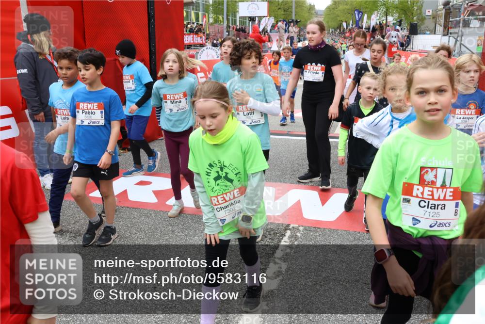 25.04.2026 - Das Zehntel Strokosch-Dieckow http://msf.ph/oto/9583116 25.04.2026 10:58:04 Ziel 5290, 5308, 5384, 5401, 5463, 5839, 5861, 6004, 6143, 6228, 6234, 6413, 6737, 6820, 6852, 6861, 6873, 6891, 7065, 7079, 7224, 7302, 7497, 7509, 7537, 7553, 7557, 7583, 7607, 7705, 7861, 5290, 5308, 5384, 5401, 5463, 5839, 5861, 6004, 6143, 6228, 6234, 6413, 6737, 6820, 6852, 6861, 6873, 6891, 7065, 7079, 7224, 7302, 7497, 7509, 7537, 7553, 7557, 7583, 7607, 7705, 7861 meine-sportfotos.de