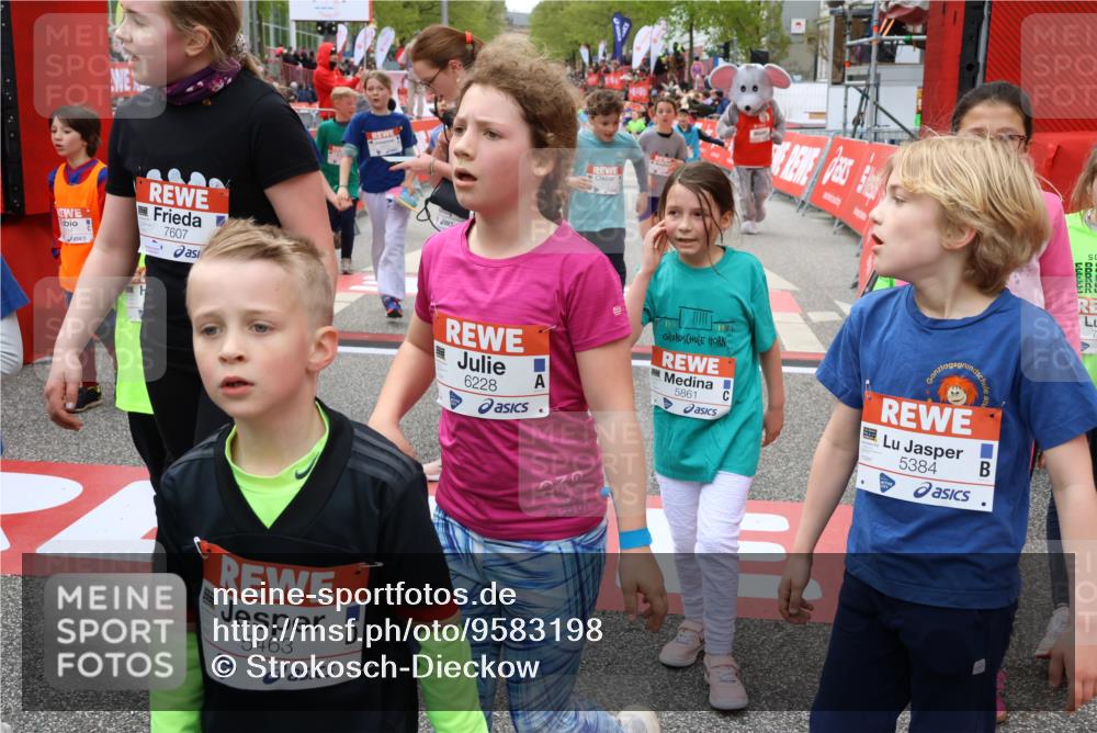 25.04.2026 - Das Zehntel Strokosch-Dieckow http://msf.ph/oto/9583198 25.04.2026 10:58:07 Ziel 5384, 5401, 5419, 5437, 5451, 5821, 5839, 5861, 6004, 6228, 6234, 6235, 6413, 6737, 6852, 6861, 7065, 7079, 7224, 7406, 7497, 7509, 7537, 7553, 7557, 7607, 7861, 7926, 7987, 5384, 5401, 5419, 5437, 5451, 5821, 5839, 5861, 6004, 6228, 6234, 6235, 6413, 6737, 6852, 6861, 7065, 7079, 7224, 7406, 7497, 7509, 7537, 7553, 7557, 7607, 7861, 7926, 7987 meine-sportfotos.de