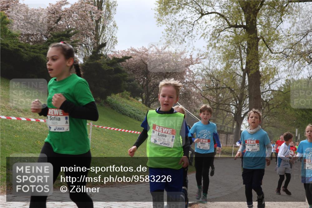 25.04.2026 - Das Zehntel Zöllner http://msf.ph/oto/9583226 25.04.2026 10:40:10 Laufen 5825, 6044 meine-sportfotos.de