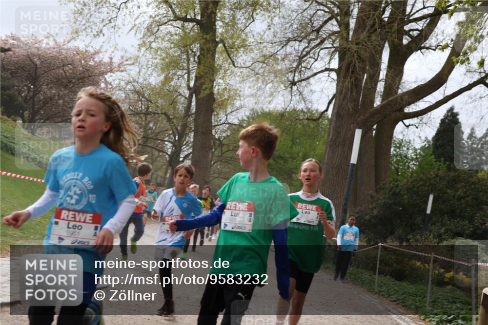 25.04.2026 - Das Zehntel Zöllner http://msf.ph/oto/9583232 25.04.2026 10:40:12 Laufen 10, 6351, 6631, 5928 meine-sportfotos.de