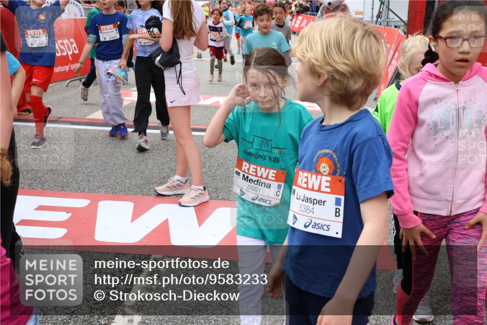 25.04.2026 - Das Zehntel Strokosch-Dieckow http://msf.ph/oto/9583233 25.04.2026 10:58:08 Ziel 5401, 5419, 5437, 5451, 5804, 5821, 5831, 5839, 5861, 6004, 6228, 6234, 6235, 6737, 6852, 6861, 7065, 7079, 7224, 7406, 7497, 7537, 7553, 7560, 7861, 7926, 7987, 8020, 5401, 5419, 5437, 5451, 5804, 5821, 5831, 5839, 5861, 6004, 6228, 6234, 6235, 6737, 6852, 6861, 7065, 7079, 7224, 7406, 7497, 7537, 7553, 7560, 7861, 7926, 7987, 8020 meine-sportfotos.de