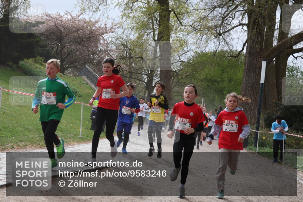 25.04.2026 - Das Zehntel Zöllner http://msf.ph/oto/9583246 25.04.2026 10:40:15 Laufen 6136 meine-sportfotos.de