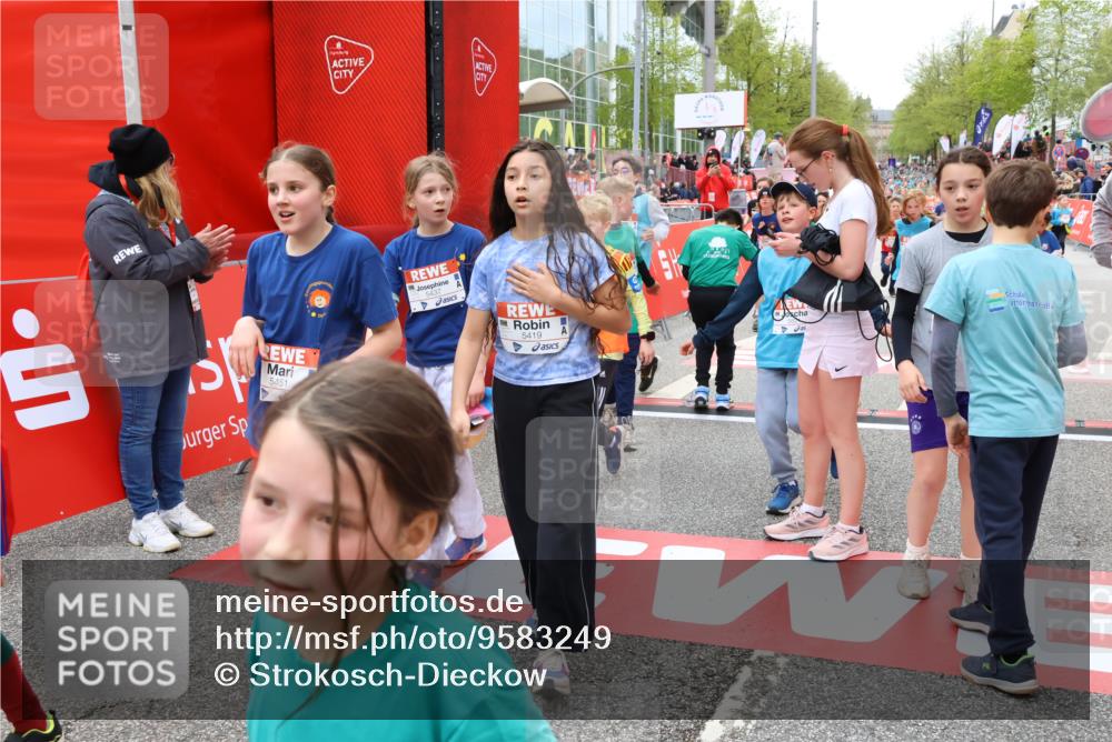 25.04.2026 - Das Zehntel Strokosch-Dieckow http://msf.ph/oto/9583249 25.04.2026 10:58:10 Ziel 5401, 5409, 5419, 5437, 5451, 5804, 5821, 5830, 5831, 5839, 6004, 6228, 6235, 6330, 6737, 6751, 6861, 7065, 7079, 7224, 7406, 7537, 7560, 7853, 7926, 7987, 8020, 5401, 5409, 5419, 5437, 5451, 5804, 5821, 5830, 5831, 5839, 6004, 6228, 6235, 6330, 6737, 6751, 6861, 7065, 7079, 7224, 7406, 7537, 7560, 7853, 7926, 7987, 8020 meine-sportfotos.de