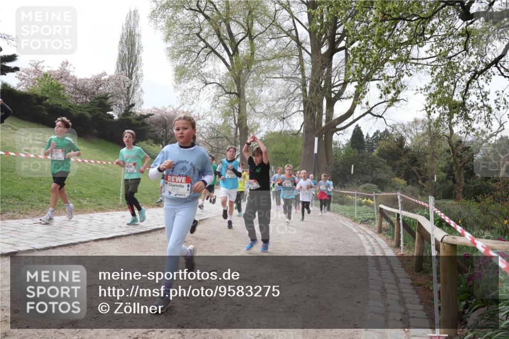 25.04.2026 - Das Zehntel Zöllner http://msf.ph/oto/9583275 25.04.2026 10:40:26 Laufen 6415 meine-sportfotos.de