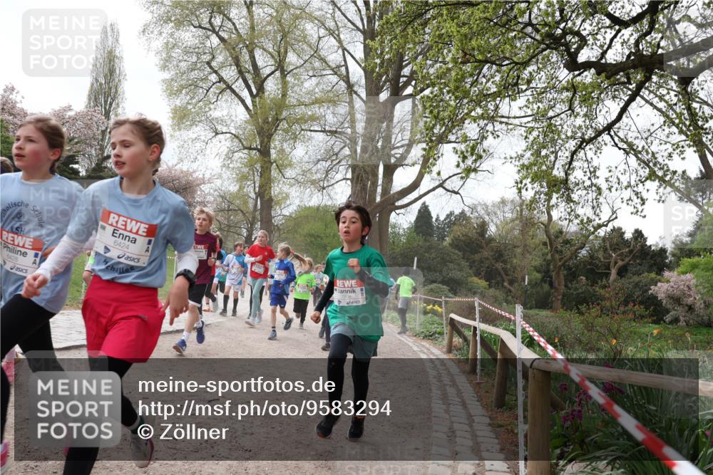 25.04.2026 - Das Zehntel Zöllner http://msf.ph/oto/9583294 25.04.2026 10:40:30 Laufen 6428, 6424, 7909 meine-sportfotos.de