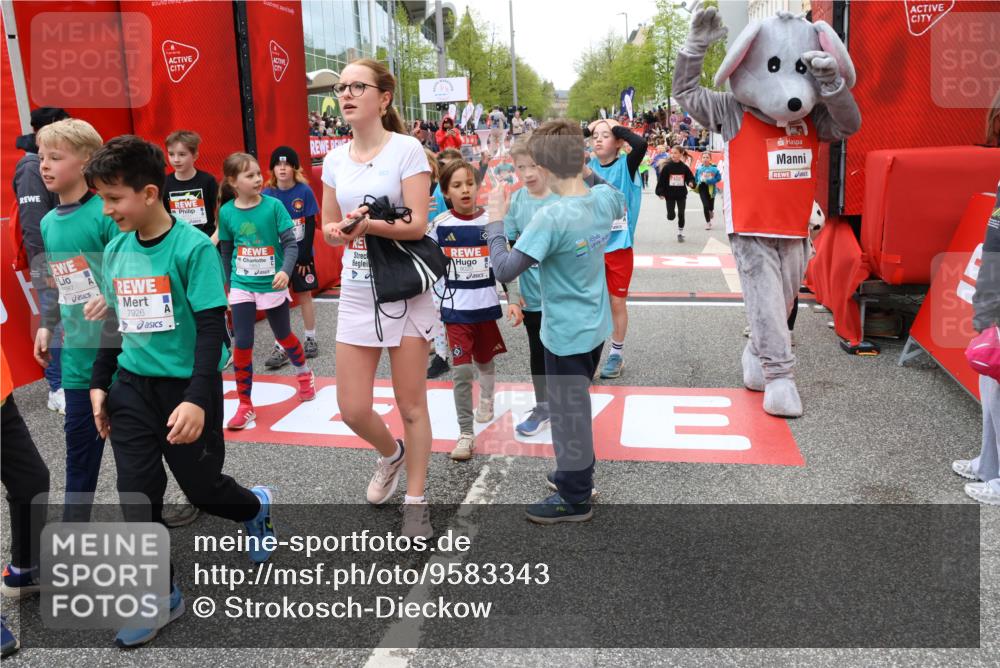 25.04.2026 - Das Zehntel Strokosch-Dieckow http://msf.ph/oto/9583343 25.04.2026 10:58:13 Ziel 5302, 5374, 5409, 5419, 5437, 5451, 5804, 5821, 5830, 5831, 6169, 6175, 6235, 6330, 6751, 7406, 7560, 7853, 7926, 7987, 8020, 8046, 8047, 5302, 5374, 5409, 5419, 5437, 5451, 5804, 5821, 5830, 5831, 6169, 6175, 6235, 6330, 6751, 7406, 7560, 7853, 7926, 7987, 8020, 8046, 8047 meine-sportfotos.de