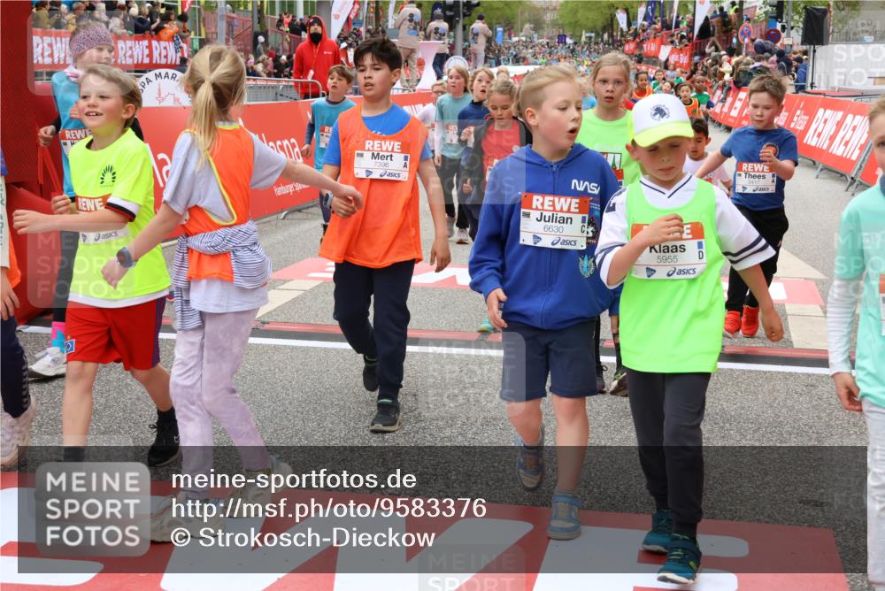 25.04.2026 - Das Zehntel Strokosch-Dieckow http://msf.ph/oto/9583376 25.04.2026 10:58:21 Ziel 5013, 5047, 5093, 5333, 5374, 5417, 5442, 5619, 5678, 5818, 5955, 5967, 6134, 6630, 7134, 7222, 7396, 7398, 7401, 7455, 7464, 8046, 8047, 5013, 5047, 5093, 5333, 5374, 5417, 5442, 5619, 5678, 5818, 5955, 5967, 6134, 6630, 7134, 7222, 7396, 7398, 7401, 7455, 7464, 8046, 8047 meine-sportfotos.de