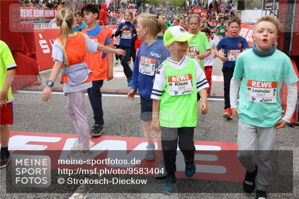 25.04.2026 - Das Zehntel Strokosch-Dieckow http://msf.ph/oto/9583404 25.04.2026 10:58:21 Ziel 5013, 5047, 5093, 5333, 5374, 5417, 5442, 5619, 5678, 5818, 5955, 5967, 6134, 6630, 7134, 7222, 7396, 7398, 7401, 7455, 7464, 8046, 8047, 5013, 5047, 5093, 5333, 5374, 5417, 5442, 5619, 5678, 5818, 5955, 5967, 6134, 6630, 7134, 7222, 7396, 7398, 7401, 7455, 7464, 8046, 8047 meine-sportfotos.de