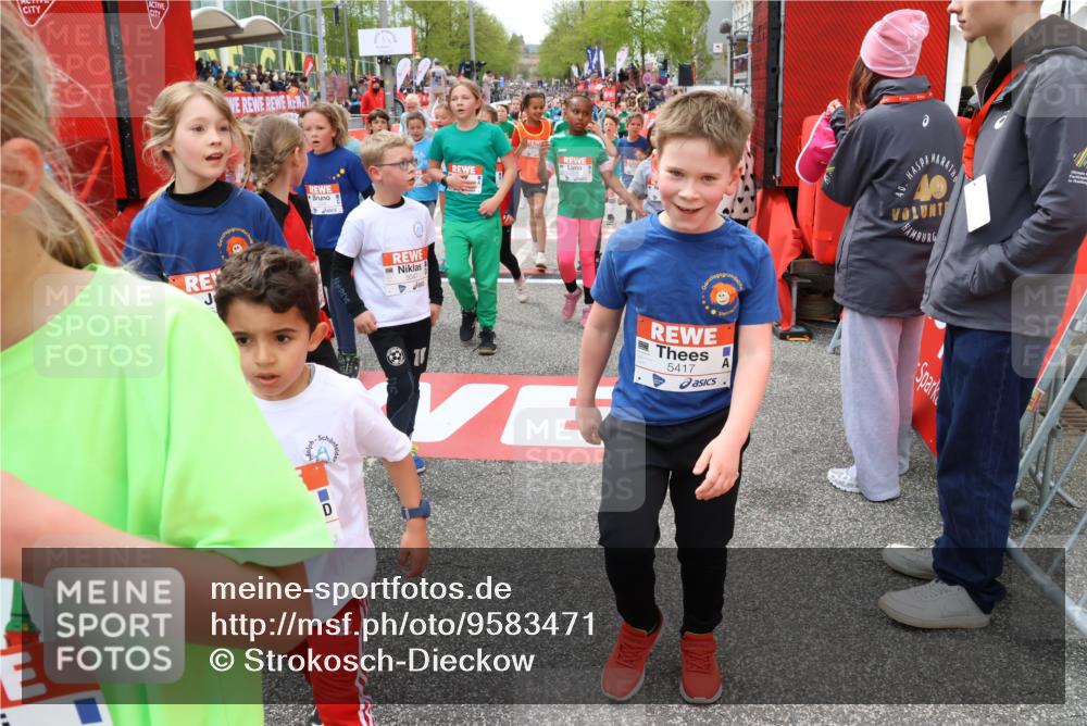 25.04.2026 - Das Zehntel Strokosch-Dieckow http://msf.ph/oto/9583471 25.04.2026 10:58:25 Ziel 5013, 5047, 5333, 5338, 5417, 5442, 5522, 5528, 5540, 5619, 5818, 5955, 5967, 6120, 6134, 6138, 6639, 6728, 6877, 6901, 7070, 7134, 7222, 7374, 7377, 7396, 7401, 7427, 7506, 7682, 7798, 7958, 5013, 5047, 5333, 5338, 5417, 5442, 5522, 5528, 5540, 5619, 5818, 5955, 5967, 6120, 6134, 6138, 6639, 6728, 6877, 6901, 7070, 7134, 7222, 7374, 7377, 7396, 7401, 7427, 7506, 7682, 7798, 7958 meine-sportfotos.de
